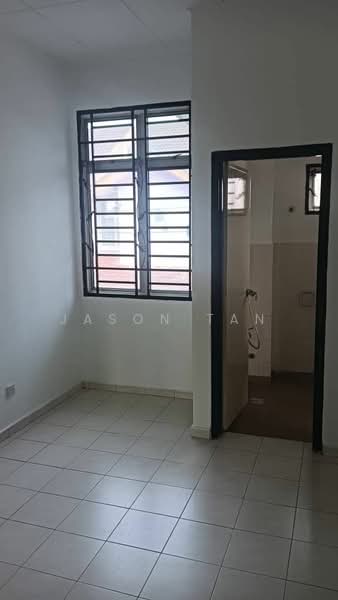 2-storey Terraced House for Sale in Taman Kempas Indah (Tebrau) - Jason Tan - Interior - PropertyGuru.com.my