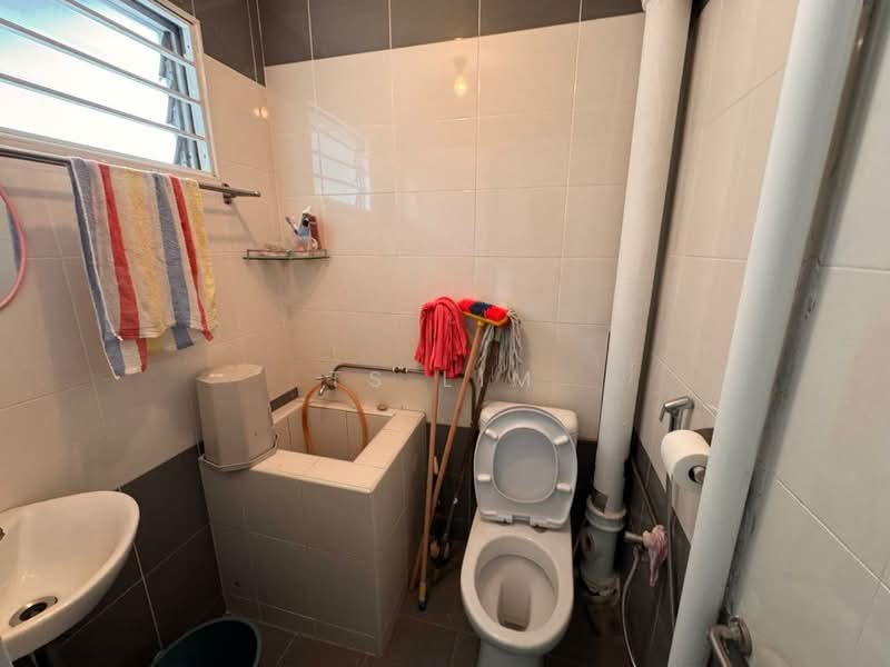 2-storey Terraced House for Sale in Jelutong (Penang) - TS Lim - Bathroom - PropertyGuru.com.my