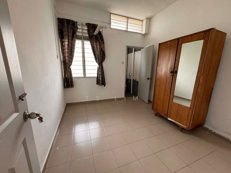 2-storey Terraced House for Sale in Jelutong (Penang) - TS Lim - Bedroom - PropertyGuru.com.my