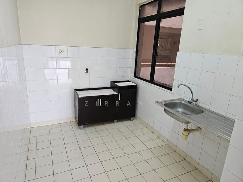 Cyberia Smart Homes untuk Untuk Dijual - RM 290,000, Apr 2026 - Kitchen - PropertyGuru.com.my