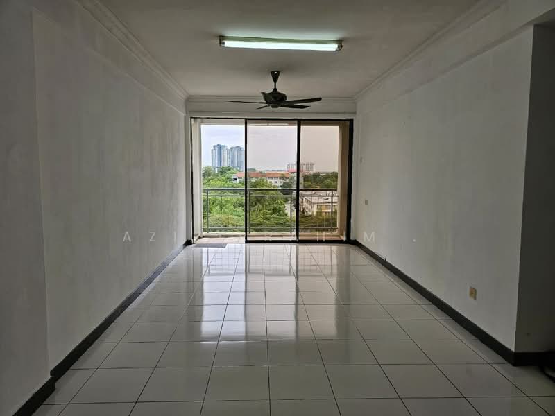 Cyberia Smart Homes untuk Untuk Dijual - RM 290,000, Apr 2026 - Living Room - PropertyGuru.com.my