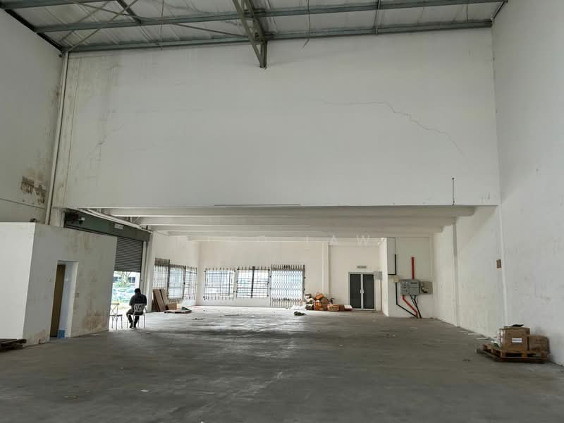 Factory for Rent in Taman Shamelin (Cheras) - Mico Law - Interior - PropertyGuru.com.my