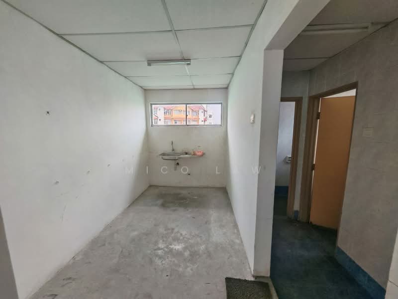 Factory for Rent in Taman Shamelin (Cheras) - Mico Law - Interior - PropertyGuru.com.my