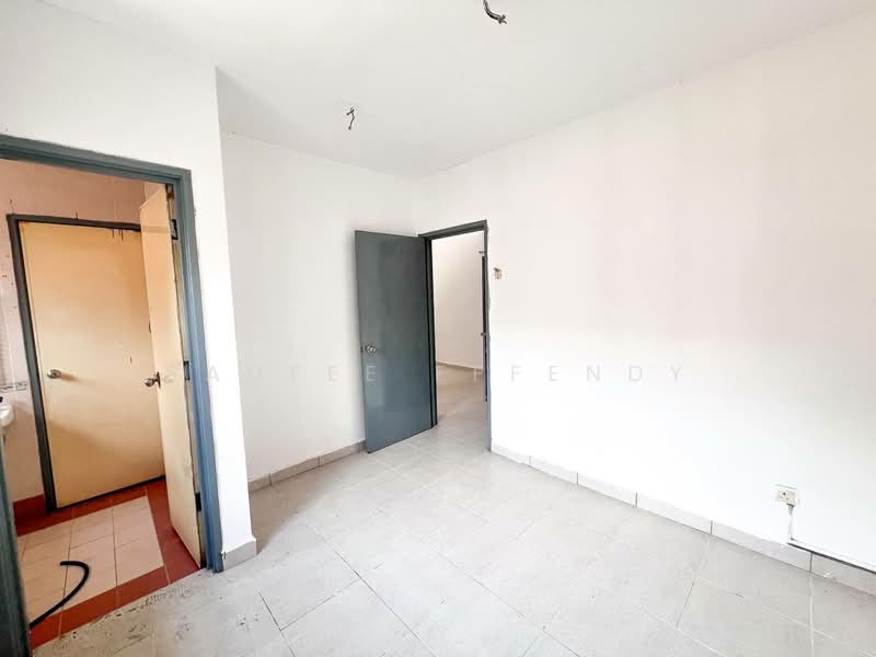 2-storey Terraced House for Sale in Bandar Tun Hussein Onn (Cheras) - Saufee Effendy - Interior - PropertyGuru.com.my