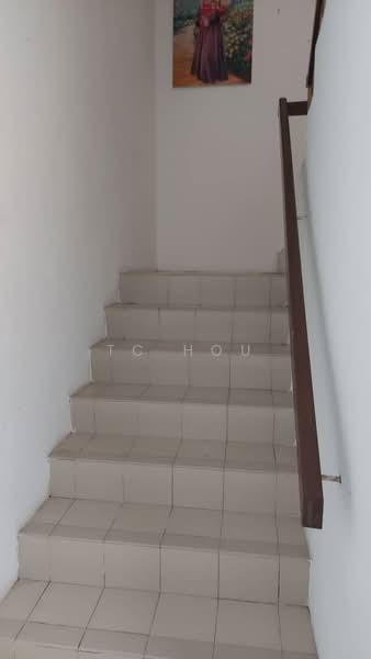 2.5-storey Terraced House for Sale in Bandar Putra Permai (Seri Kembangan) - TC Hou - Interior - PropertyGuru.com.my