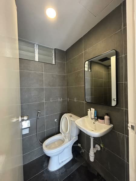 Service Residence for Rent at Midas @ Seri Alam - Jemie . - PropertyGuru.com.my