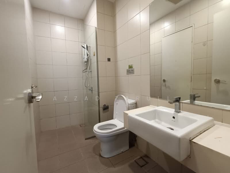 Servis Apartment untuk Dijual di i-Suite @ i-City - Azzad Zarull - Bathroom - PropertyGuru.com.my