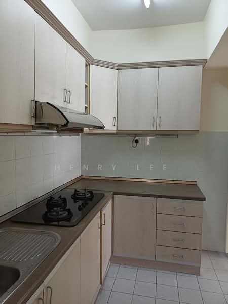 Apartment for Rent at Anjung Hijau (Greenfields) - Henry Lee - Kitchen - PropertyGuru.com.my
