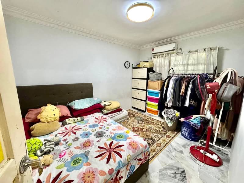 Taman Cheras Utama untuk Untuk Dijual - RM 450,000, Mac 2026 - Bedroom - PropertyGuru.com.my