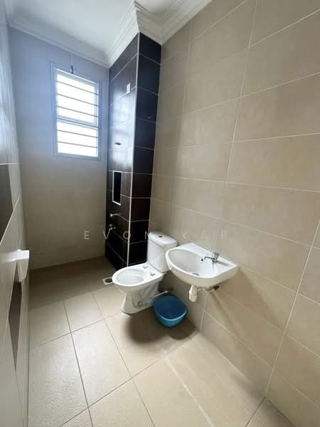 Link Bungalow for Sale in Tebrau (Johor) - Evon Yap - Bathroom - PropertyGuru.com.my