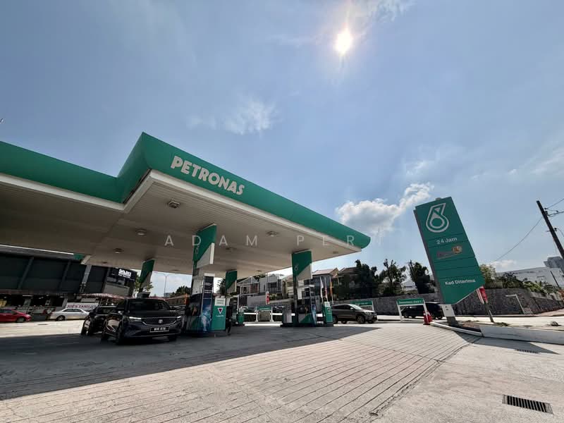 2-storey Terraced House for Sale in Petaling Jaya (Selangor) - Adam Pern - PropertyGuru.com.my