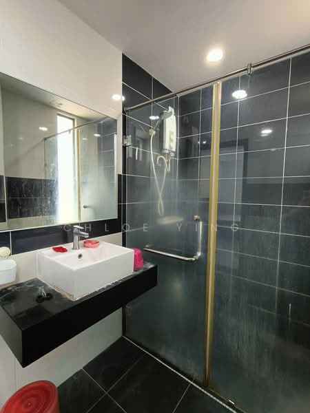 Service Residence for Rent at D'Inspire Residence (Inspira Bestari) - Chloe Ying - Bathroom - PropertyGuru.com.my