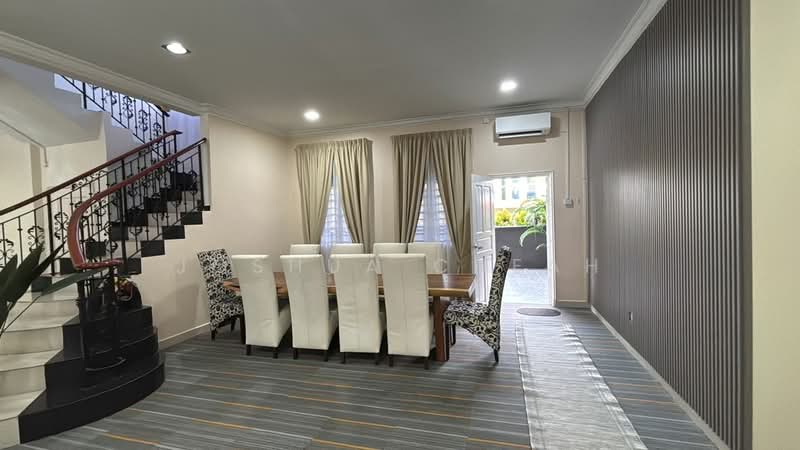 Bungalow for Rent in Country Heights (Kajang) - Joshua Cheah - Dining Room - PropertyGuru.com.my
