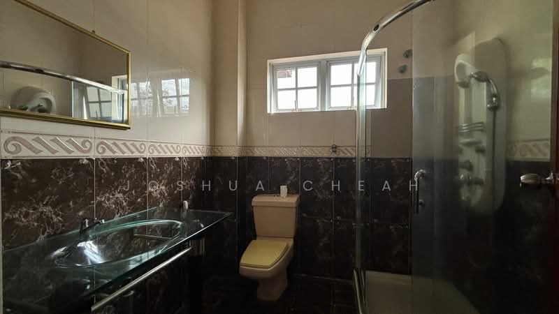 Bungalow for Rent in Country Heights (Kajang) - Joshua Cheah - Bathroom - PropertyGuru.com.my