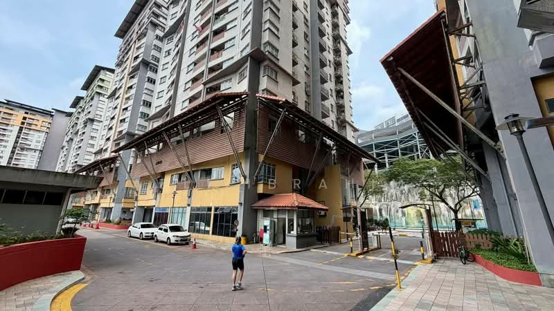 Condominium for Sale at Perdana Exclusive - Azli Ibrahim - Exterior - PropertyGuru.com.my