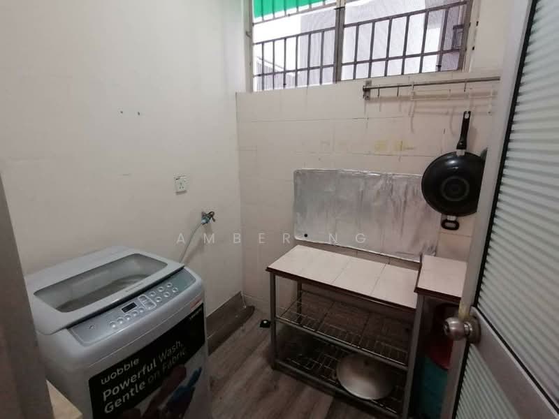 Condominium for Sale at Desa Putra - Amber Ng - Kitchen - PropertyGuru.com.my