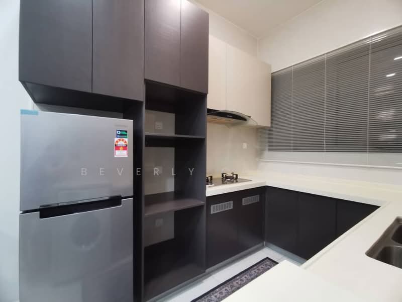 Condominium for Rent at Bay Laurel @ Country Garden Danga Bay - Beverly Chong - Kitchen - PropertyGuru.com.my