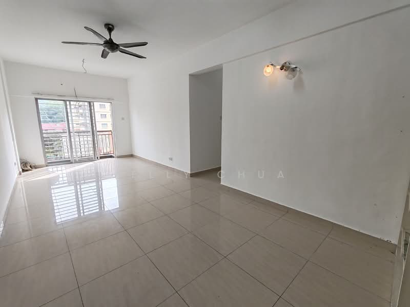 Tiara Hatamas Apartment untuk Untuk Dijual - RM 268,000, Apr 2026 - Living Room - PropertyGuru.com.my