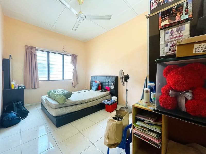 2-storey Terraced House for Sale in Puchong (Selangor) - Ashraf Azwan - Bedroom - PropertyGuru.com.my