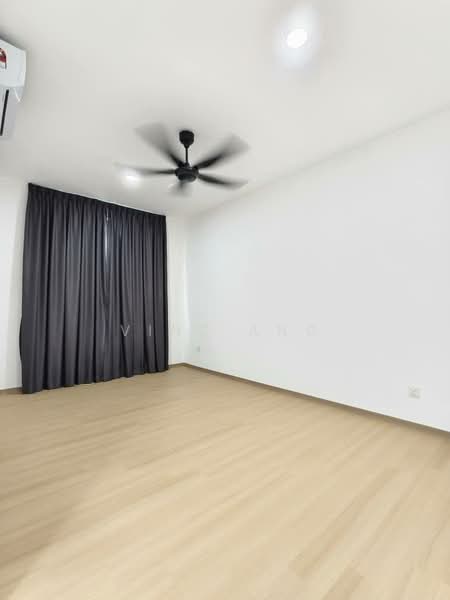 Semi-Detached House for Rent in Taman Mount Austin (Tebrau) - Vinz Ang - Interior - PropertyGuru.com.my