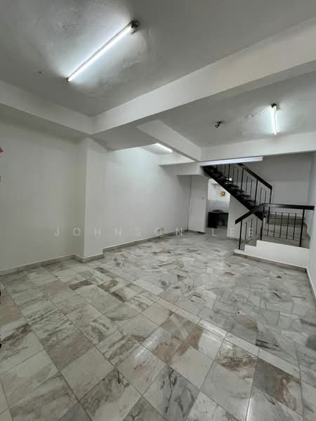 2-storey Terraced House for Sale in Taman Kencana (Ampang) - Johnson Lee - Interior - PropertyGuru.com.my