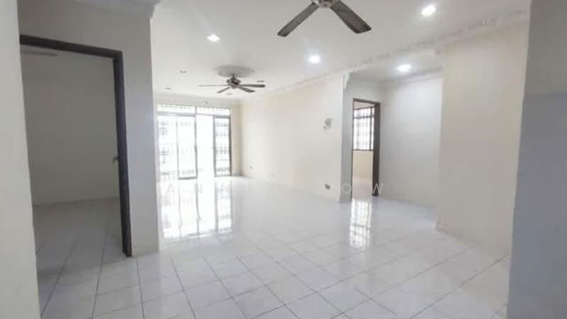 Condominium for Sale at Platinum Hill PV 5 - Annie How - Living Room - PropertyGuru.com.my