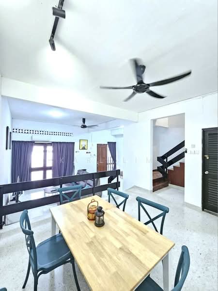 2-storey Terraced House for Sale in Taman Tasek (Johor Bahru) - Karl Lim - Dining Room - PropertyGuru.com.my