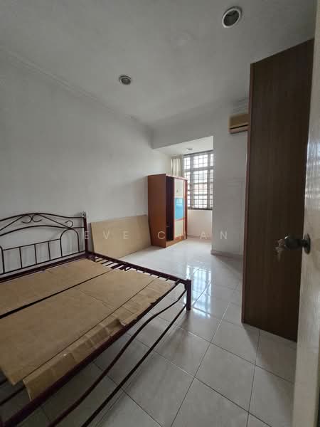 Taman Desa Cemerlang untuk Untuk Disewa - RM 2,300 /bulan, Apr 2026 - Bedroom - PropertyGuru.com.my