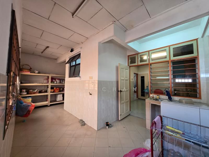 Taman Desa Cemerlang untuk Untuk Disewa - RM 2,300 /bulan, Apr 2026 - Kitchen - PropertyGuru.com.my