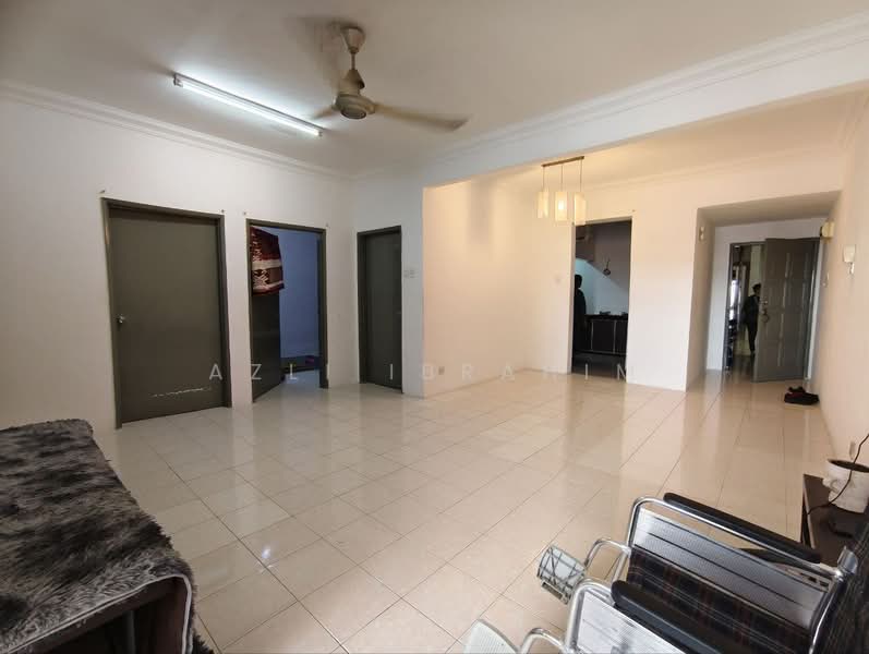 Apartment for Sale at Pangsapuri Permai Putera - Azli Ibrahim - Living Room - PropertyGuru.com.my