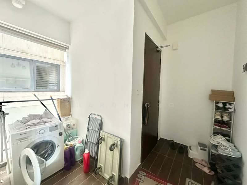 Condominium for Sale at Amberside @ Country Garden Danga Bay - Sharon Ong - Entrance - PropertyGuru.com.my