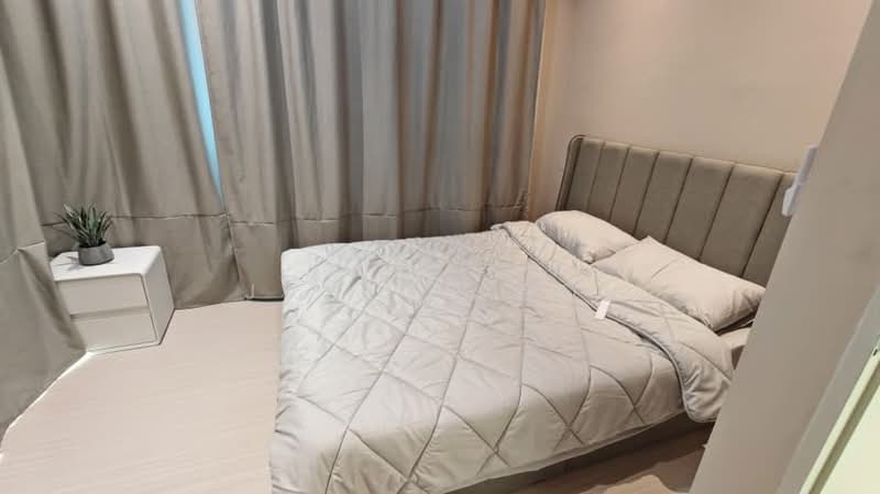 Condominium for Rent at QuayWest Residence - Janice Ooi - Bedroom - PropertyGuru.com.my