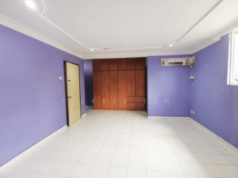 1.5-storey Terraced House for Sale in Bandar Sri Damansara (Selangor) - Pierres Tan - Master Bedroom - PropertyGuru.com.my