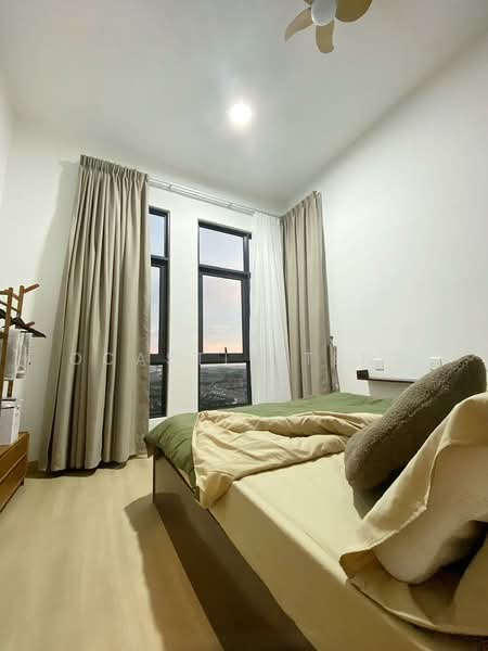 Service Residence for Sale at The Grand Subang Jaya SS15 - Ocastle Teng - Bedroom - PropertyGuru.com.my