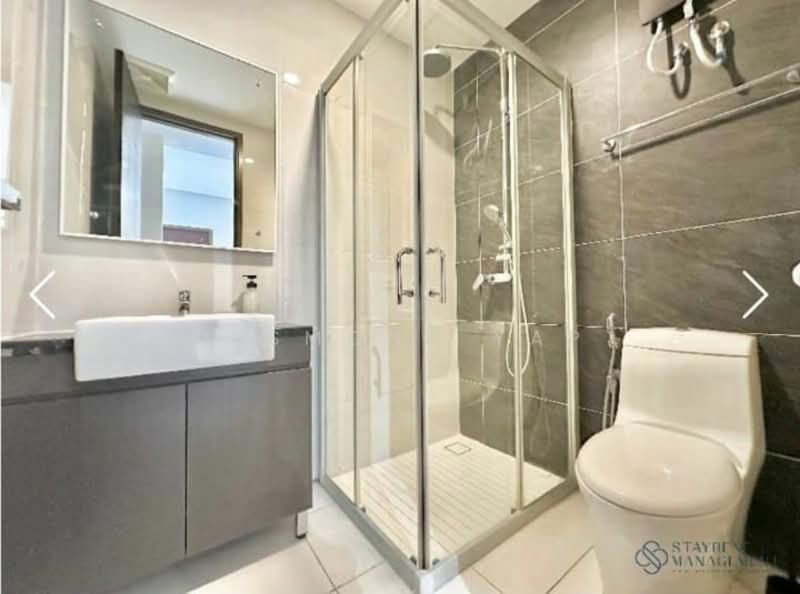 Condominium for Sale at Bay Point @ Country Garden Danga Bay - Desmond Yap - Bathroom - PropertyGuru.com.my