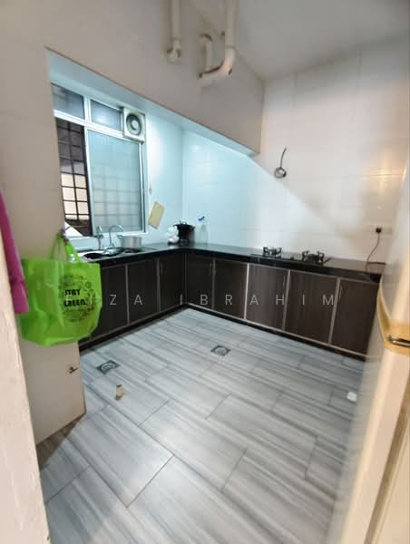 Apartment for Sale at Pangsapuri Permai Putera - Fiza Ibrahim - Kitchen - PropertyGuru.com.my