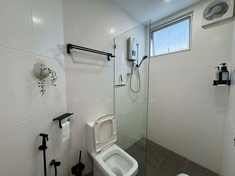 Rumah Berkembar untuk Dijual di Island Glades (Jelutong) - Qyan Goh - Bathroom - PropertyGuru.com.my