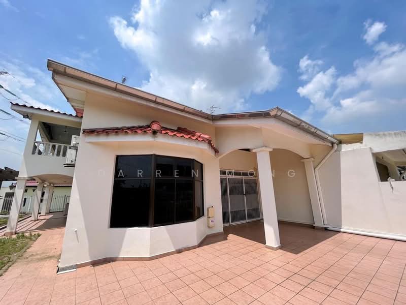 2-storey Terraced House for Sale in Johor Bahru (Johor) - Darren Mong - Exterior - PropertyGuru.com.my
