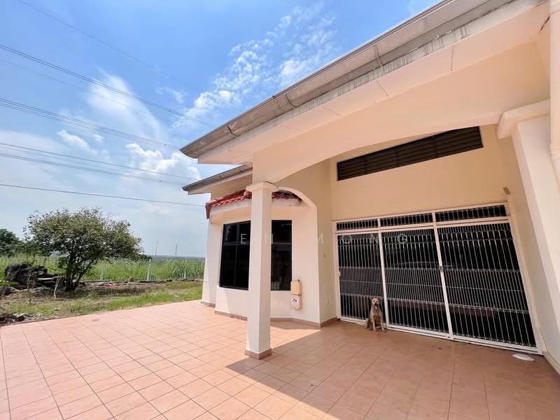 2-storey Terraced House for Sale in Johor Bahru (Johor) - Darren Mong - Exterior - PropertyGuru.com.my