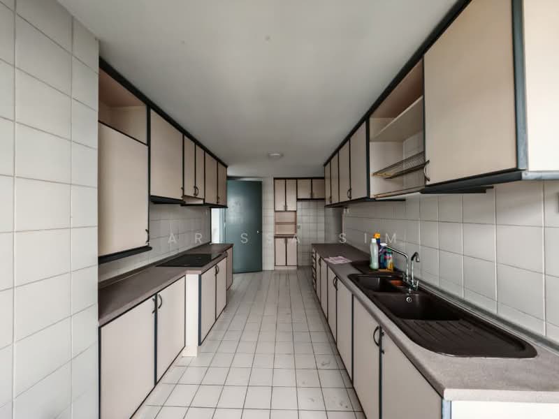 Kondominium untuk Dijual di The Straits View Condominium - Larissa Sim - Kitchen - PropertyGuru.com.my