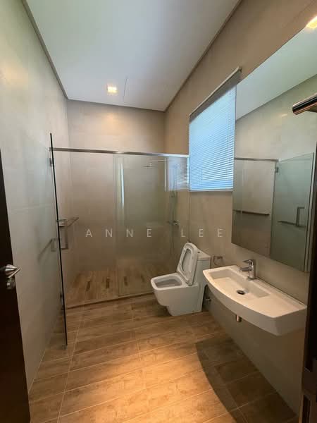 3-storey Terraced House for Rent in Tanjung Bungah (Penang) - Anne Lee - Bathroom - PropertyGuru.com.my