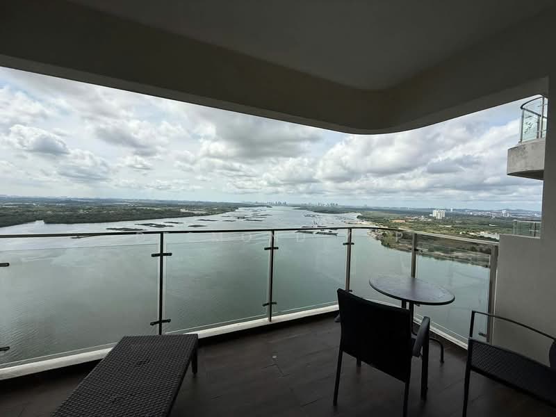 Royal Strand @ Country Garden Danga Bay untuk Untuk Disewa - RM 3,500 /bulan, Apr 2026 - Balcony - PropertyGuru.com.my