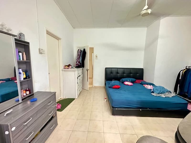 Cluster House for Sale in Bandar Puncak Alam (Puncak Alam) - Sue Arifin - Bedroom - PropertyGuru.com.my