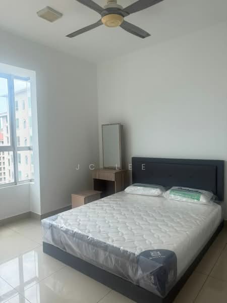 Kondominium untuk Dijual di Casa Tropicana - Jc Lee - Bedroom - PropertyGuru.com.my