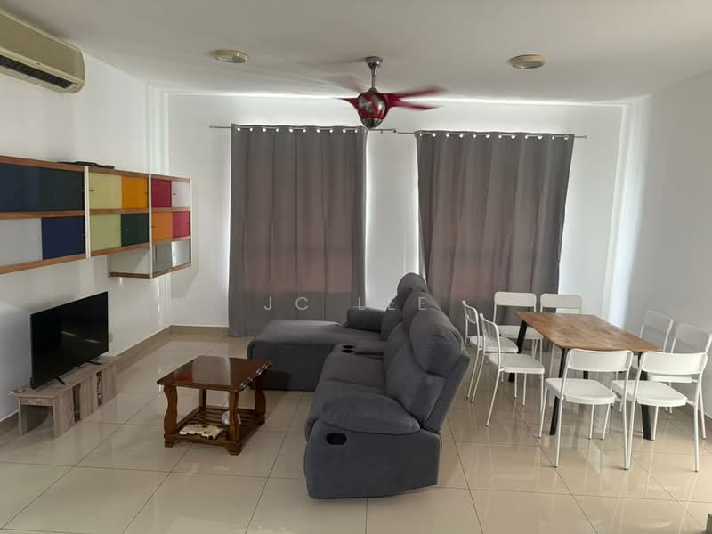 Kondominium untuk Dijual di Casa Tropicana - Jc Lee - Living Room - PropertyGuru.com.my