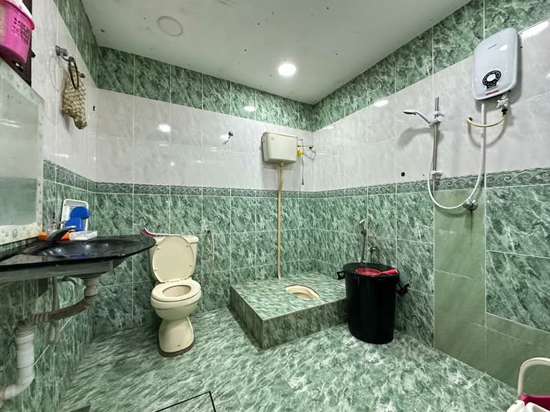 For Sale - Amethyst 2, Kota Emerald