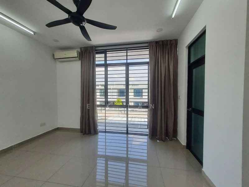 3-storey Terraced House for Rent in Bandar Seri Alam (Masai) - E.K Tan - Interior - PropertyGuru.com.my