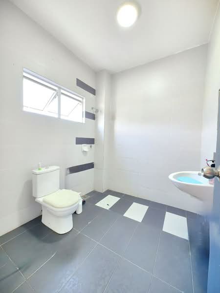 2-storey Terraced House for Sale in Taman Nusantara (Iskandar Puteri (Nusajaya)) - Shao Qi - Bathroom - PropertyGuru.com.my