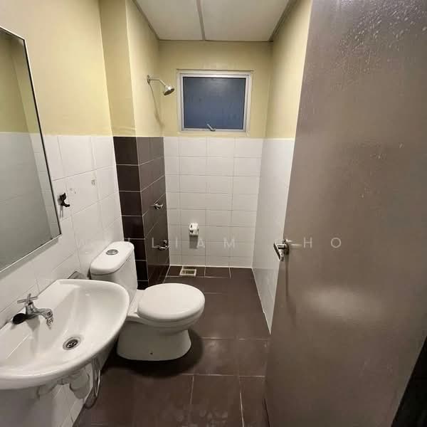 Apartment for Rent at Residensi Alam Damai (PR1MA @ Alam Damai) - William Cho - Bathroom - PropertyGuru.com.my