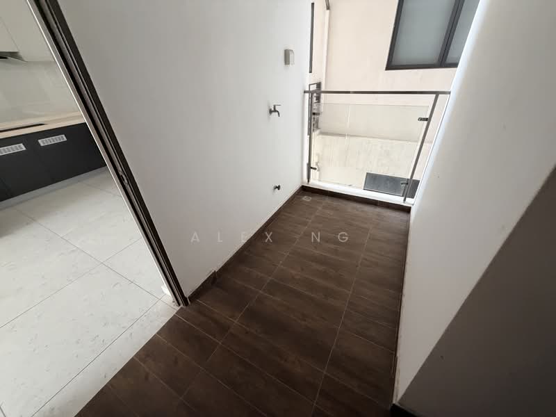 Condominium for Sale at Kings Bay @ Country Garden Danga Bay - Alex Ng - Balcony - PropertyGuru.com.my